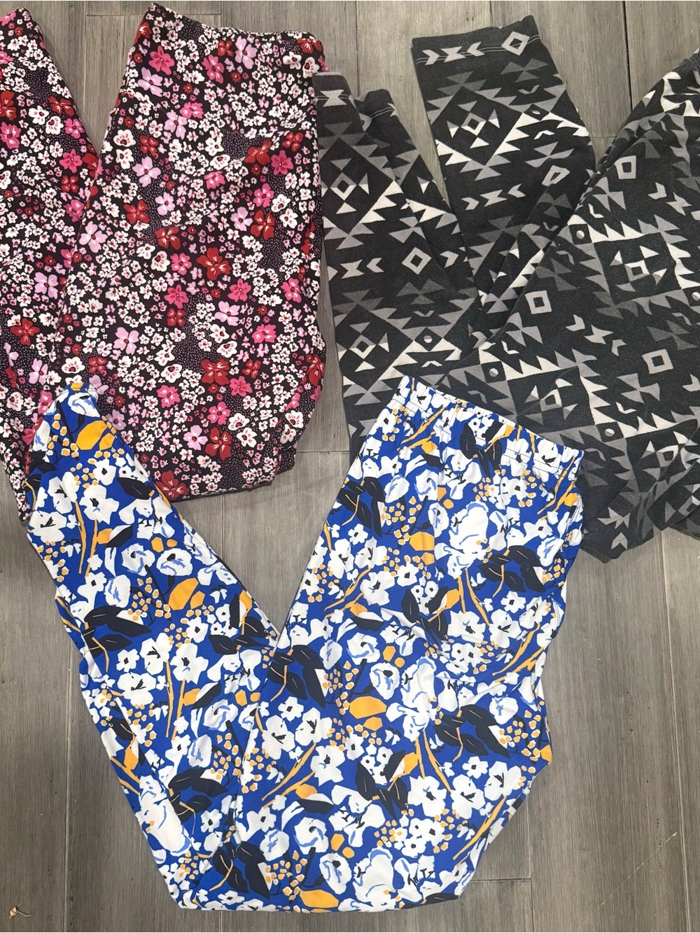 3 Pair of Woman’s Leggings. Size XL. Variety of Brands